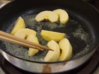 豚肉とりんごのロールフライ_1